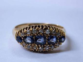 Victorian Sapphires Ring