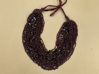 ענק שורות רבות של גרנטים - נדיר