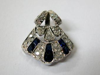 Diamonds and Saphires Pendant