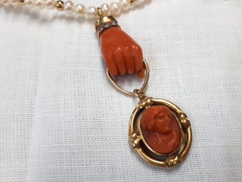 Gold Pendant with Hand and Cameo Red Corals